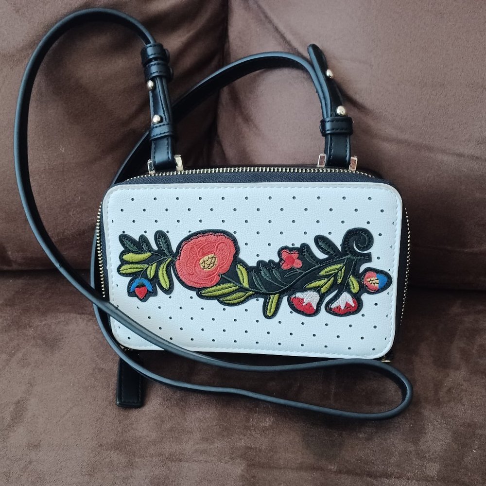 Dream Control Embroidered Crossbody Handbag